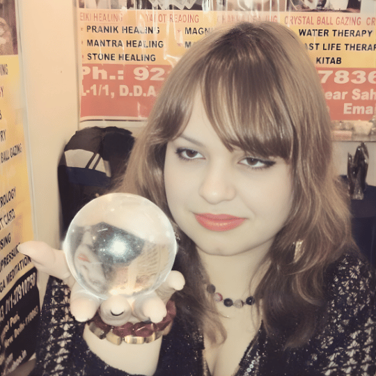 Astrologer Shakti Kiran